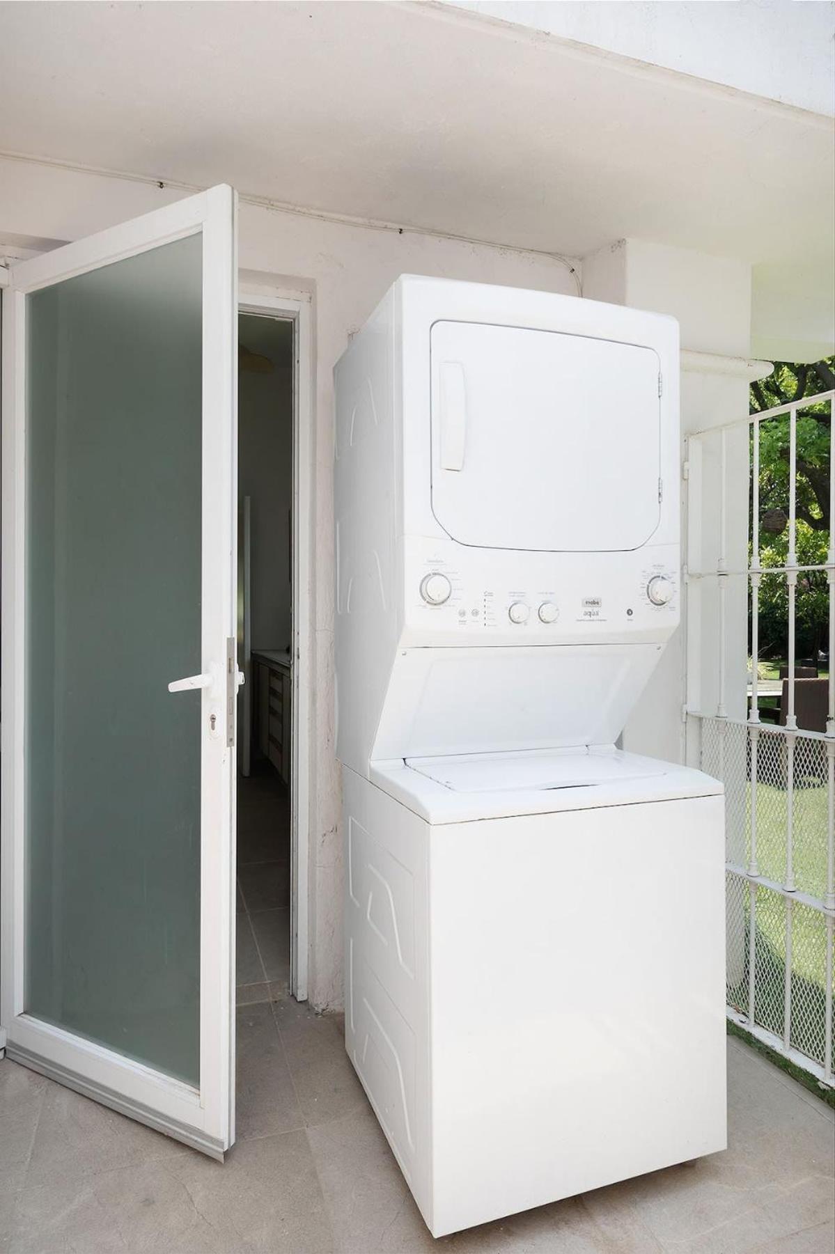 Welcome To Cristy 3-br 3 5-wc In The La Floresta Area Ajijic