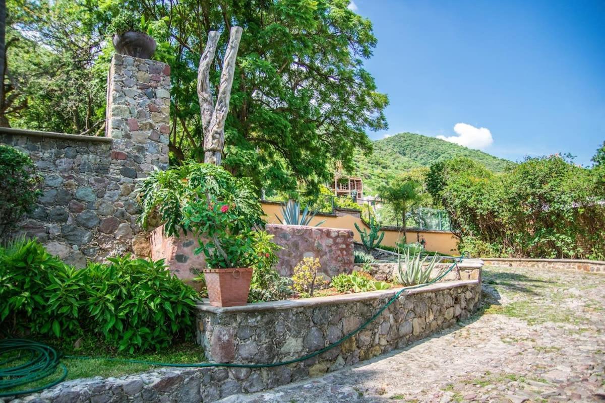3 Bedroom Spacious With Pool & View Villa Ajijic