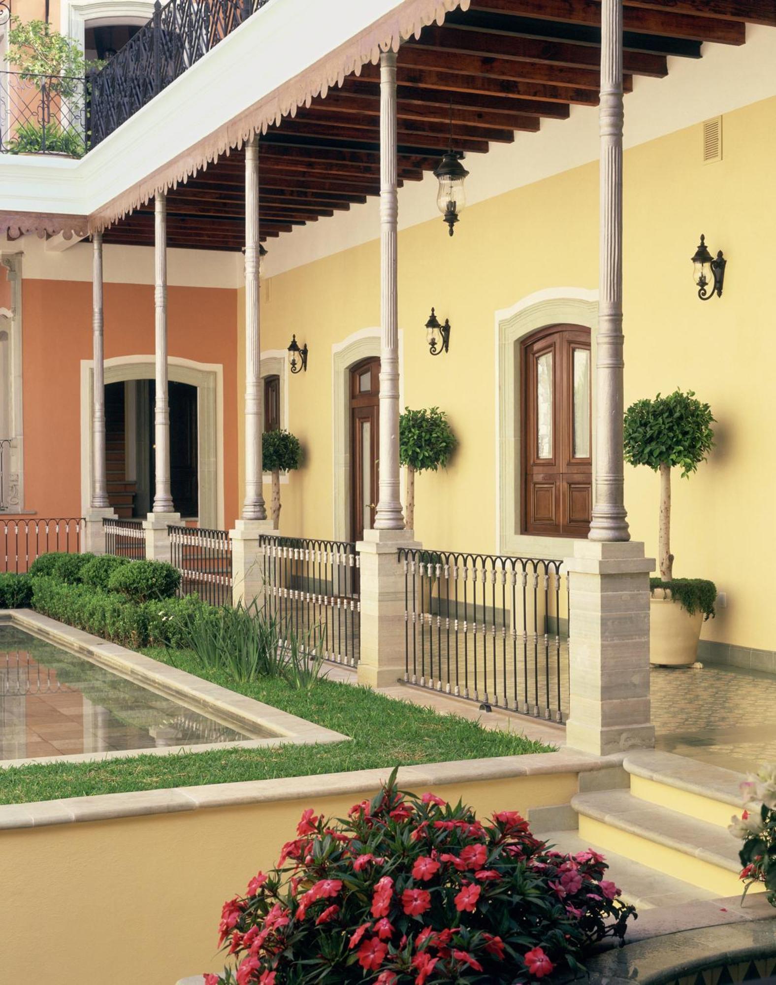 Maria Cristina 5*