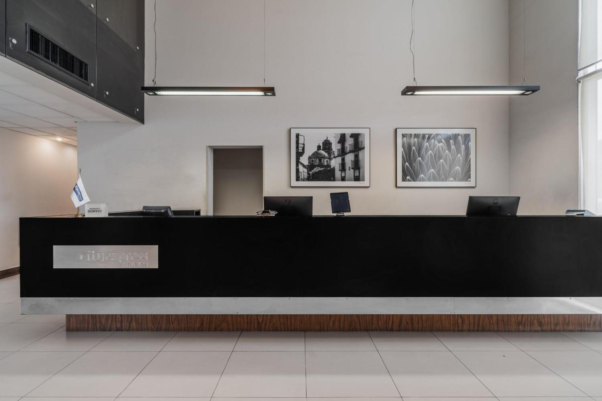 Express By Marriott Jurica Hotel Queretaro