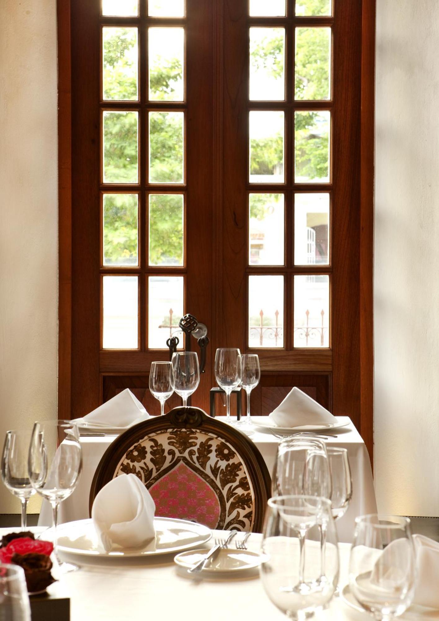 Rosas & Xocolate Boutique And Merida, A Member Of Design