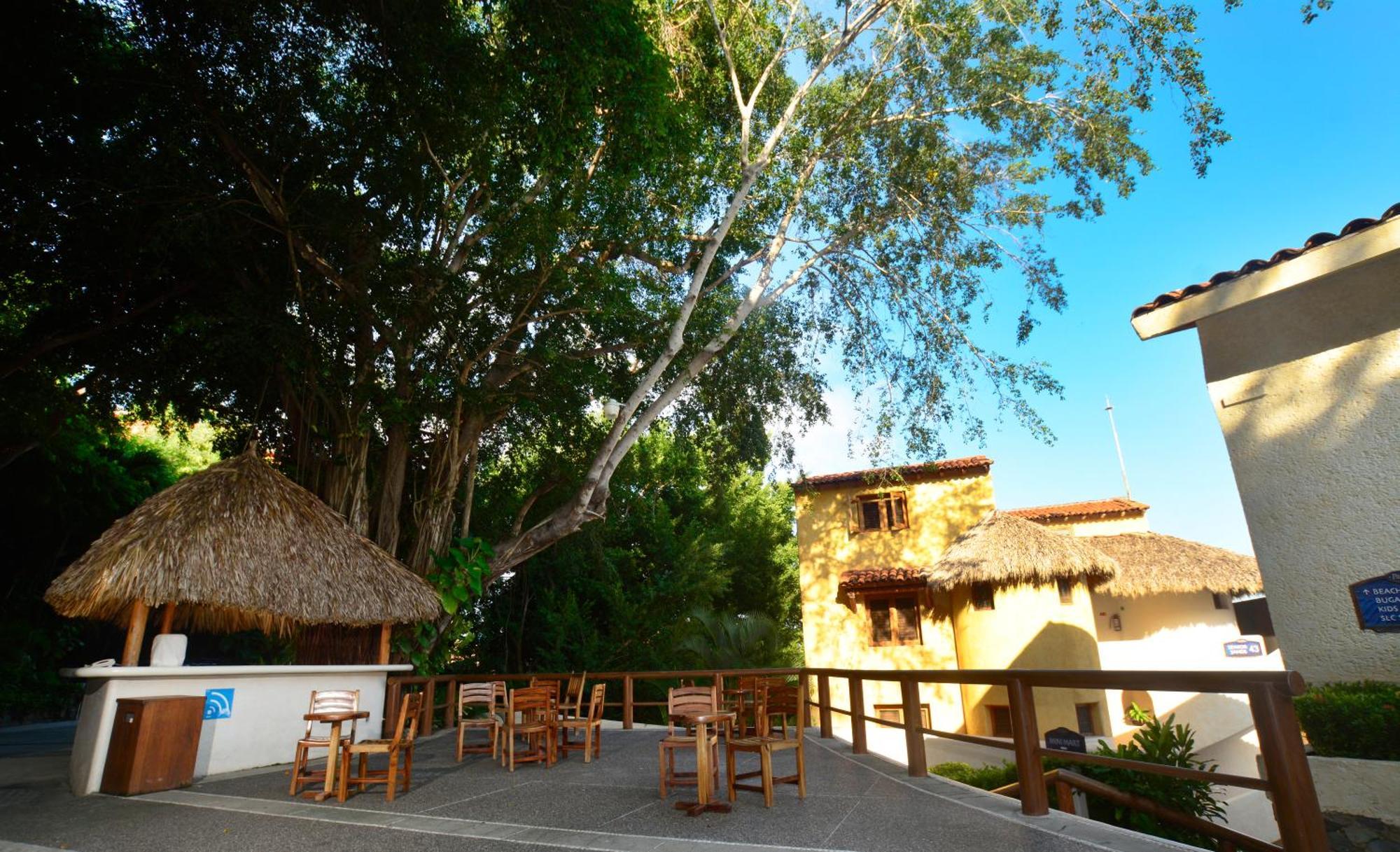 Hotel Pacifica Ixtapa