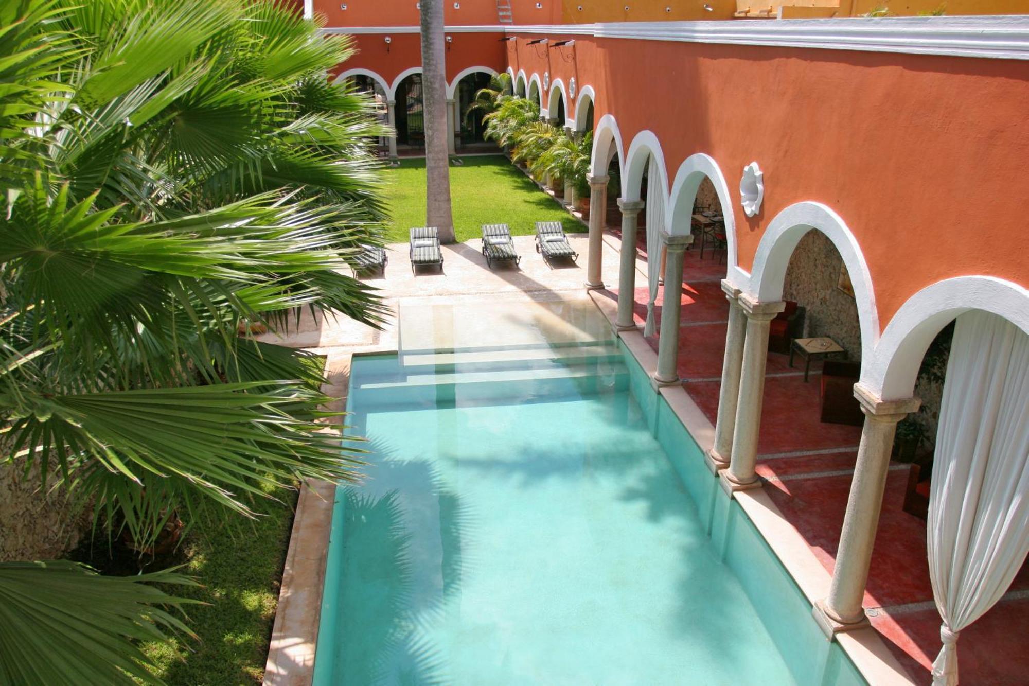 Hotel Hacienda 4*