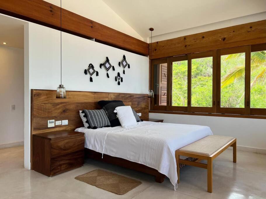 Apartment Ocean Front Luxury - 5 Pools & Private Club