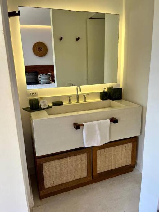 Apartment Ocean Front Luxury - 5 Pools & Private Club *