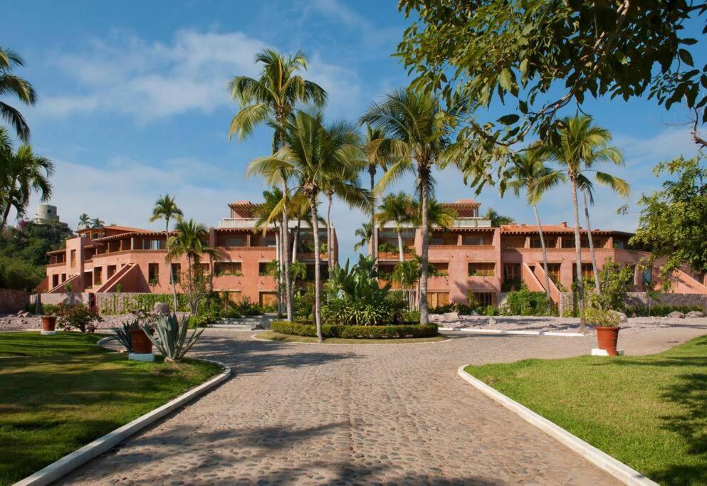 Apartment Ocean Front Luxury - 5 Pools & Private Club Careyes