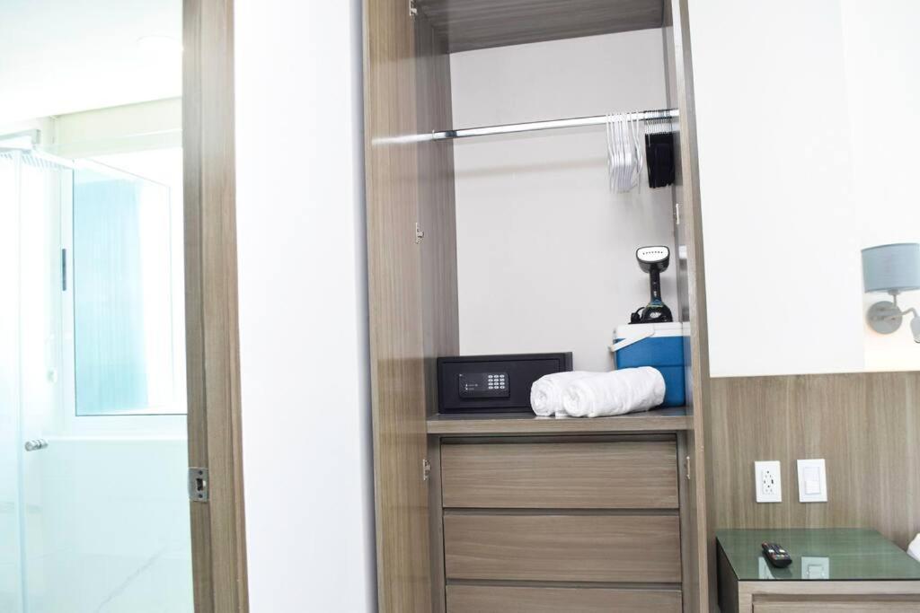 New At The Beach, Pool, Gym, 2d Cancun