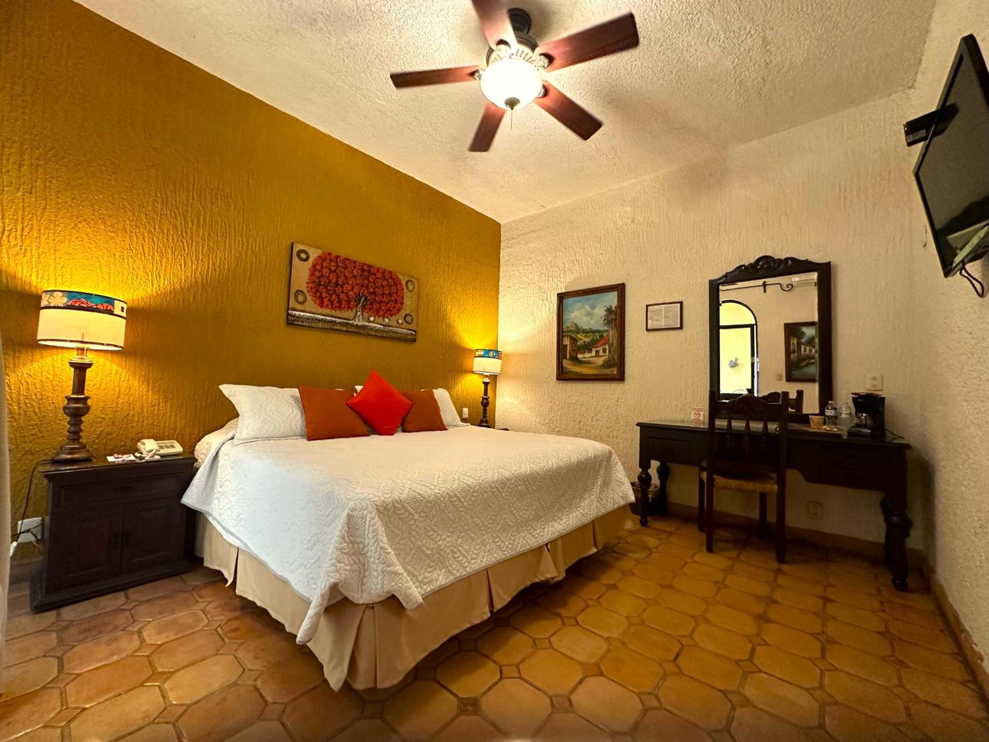Hotel La Del Ensueno Boutique 4*