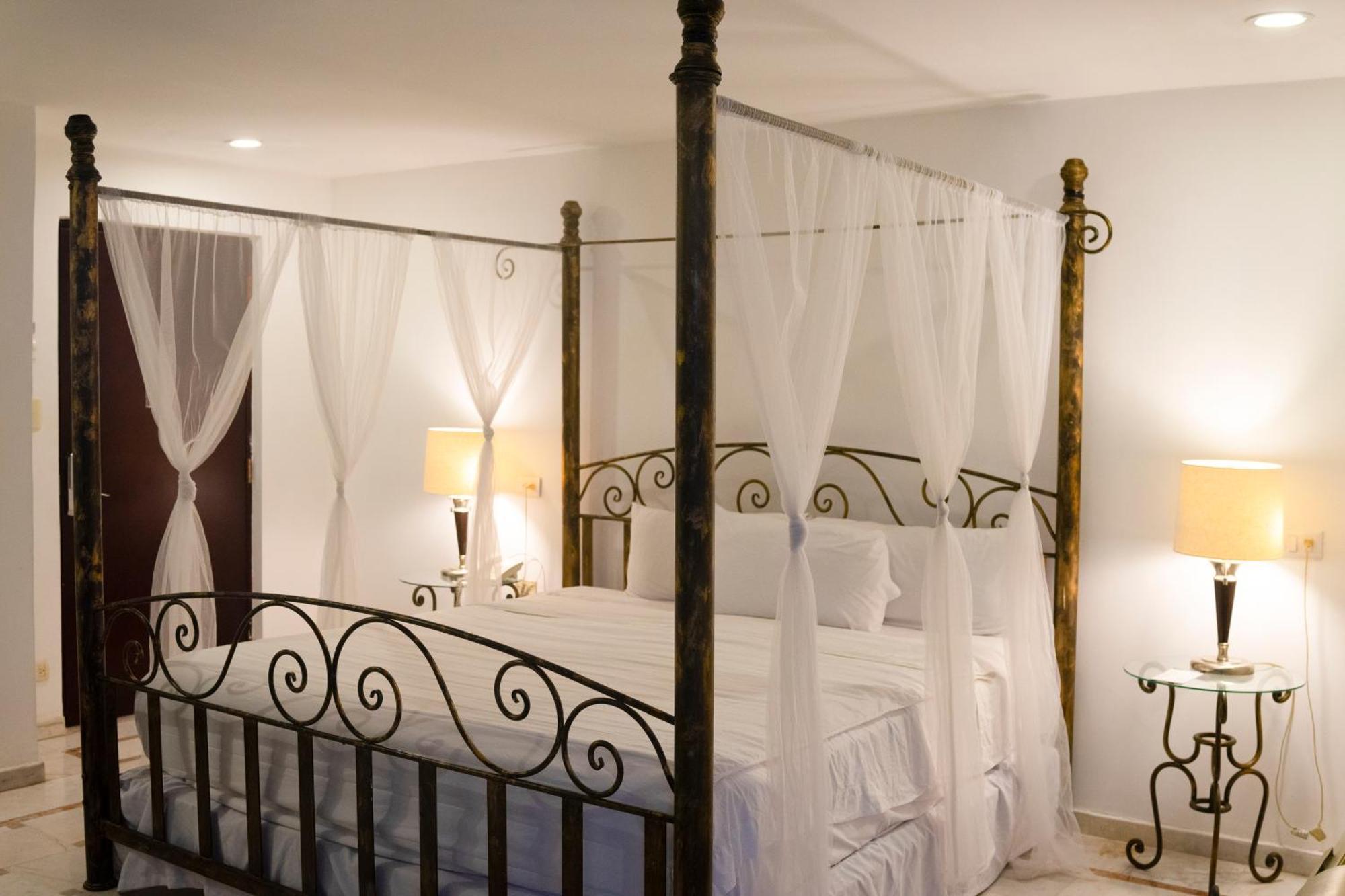Hotel Wyndham Garden Mochis Plaza 5*