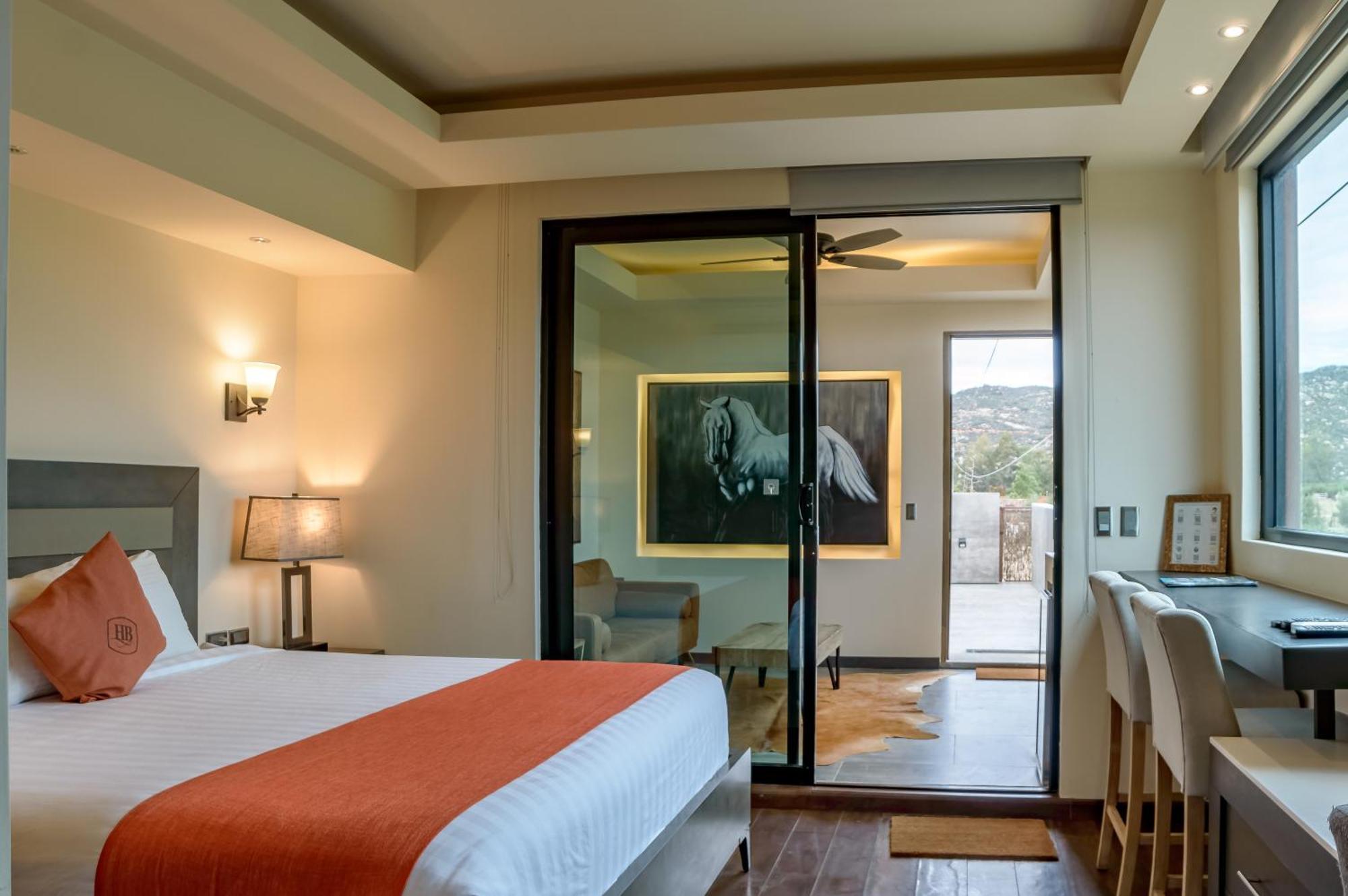 Boutique & 4*