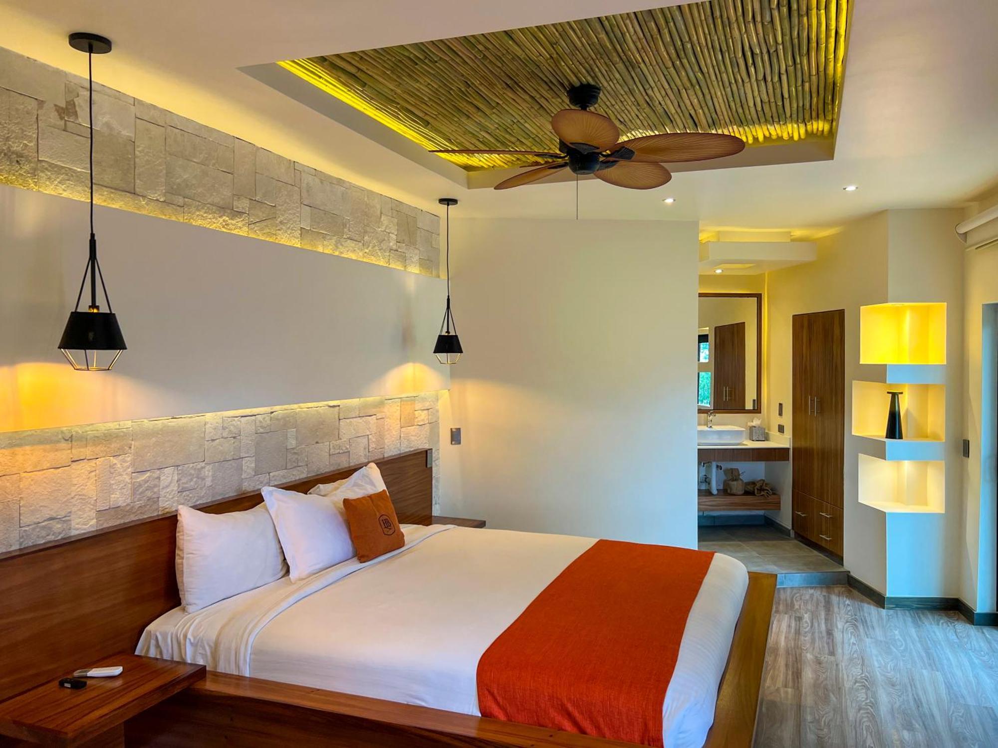Boutique & Hotel