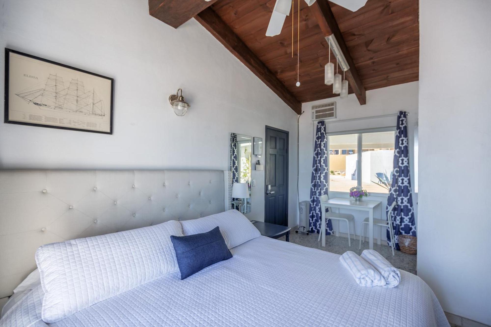 Jardin Del Mar Inn