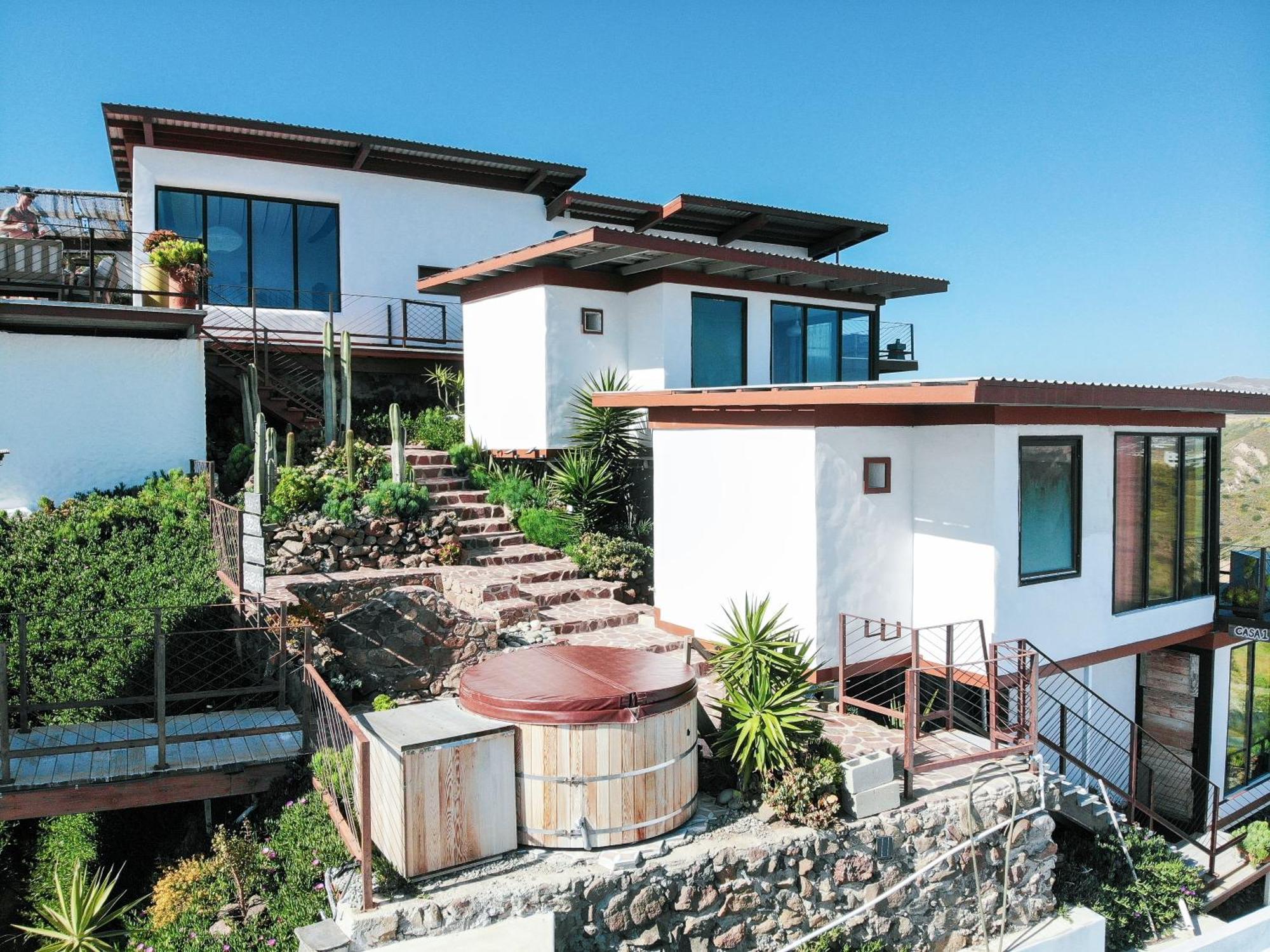 Native Chalet *