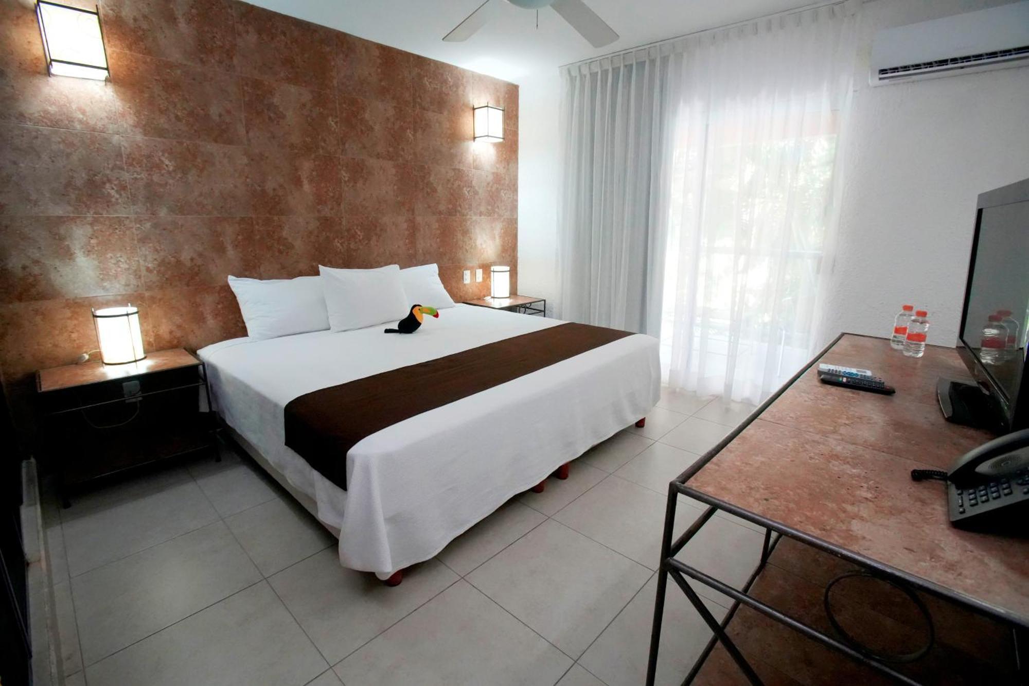 Tukan Playa del Carmen