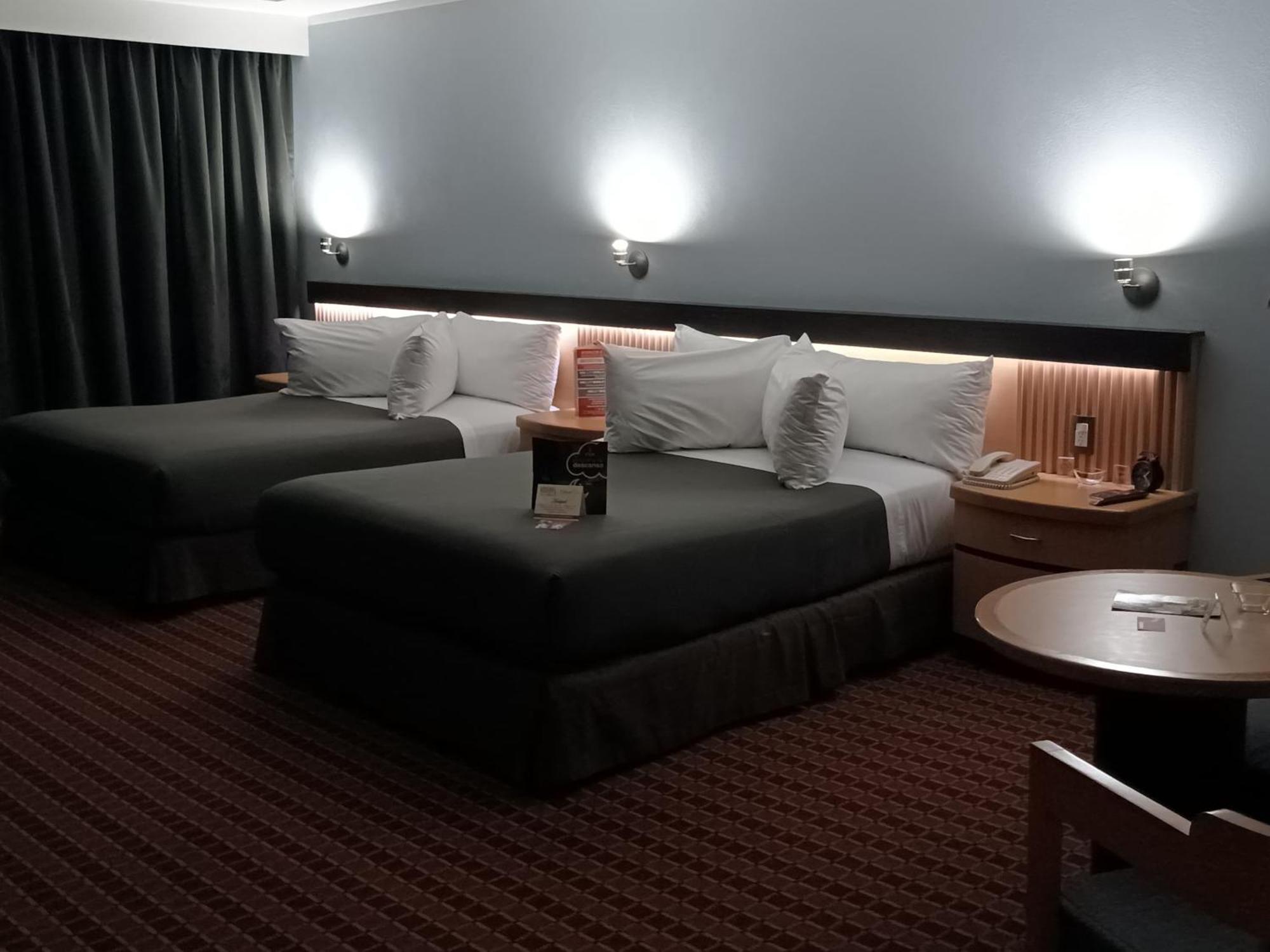Hotel La Muralla &
