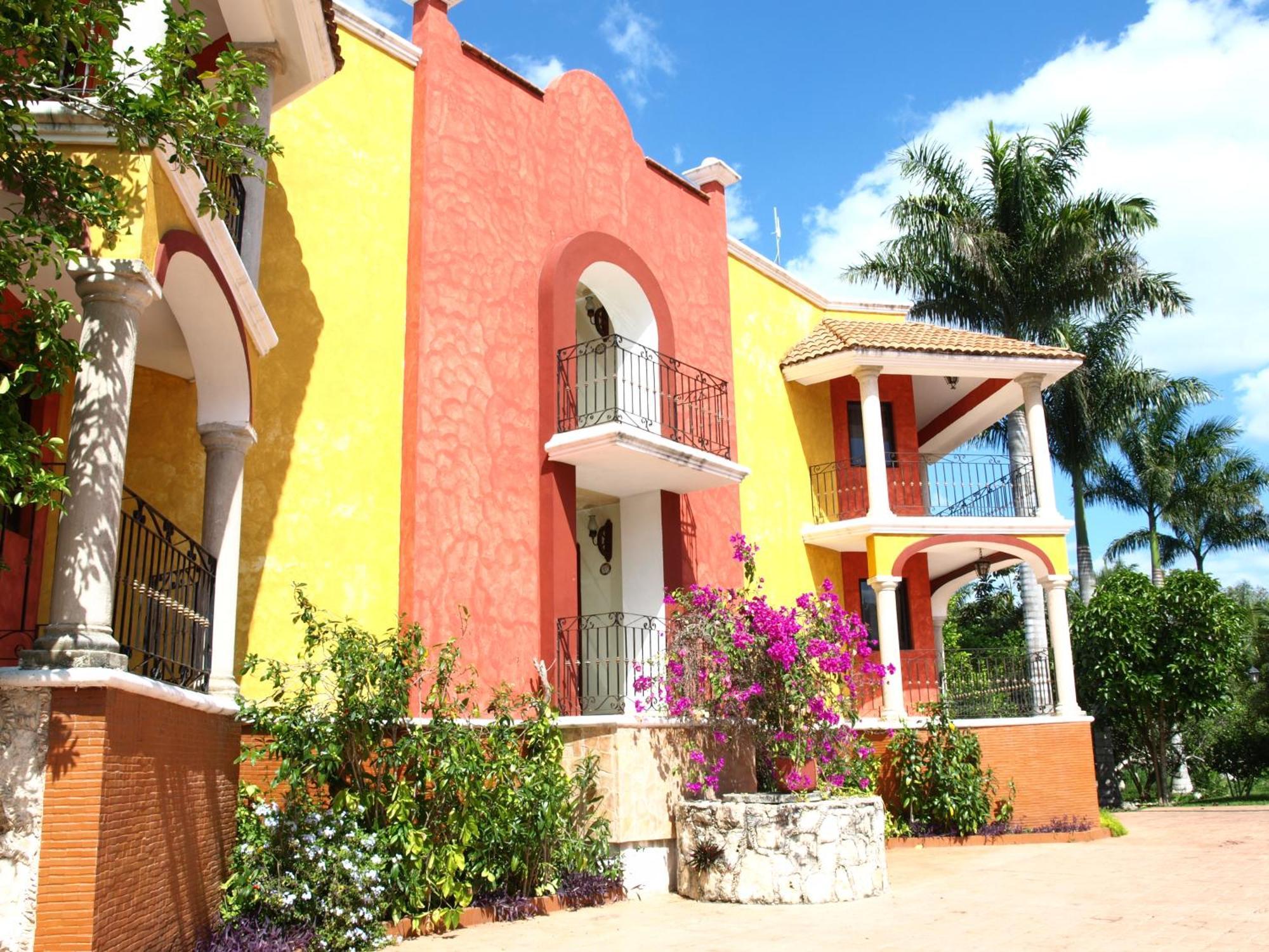 Ecotel Quinta Regia Valladolid (Yucatan)