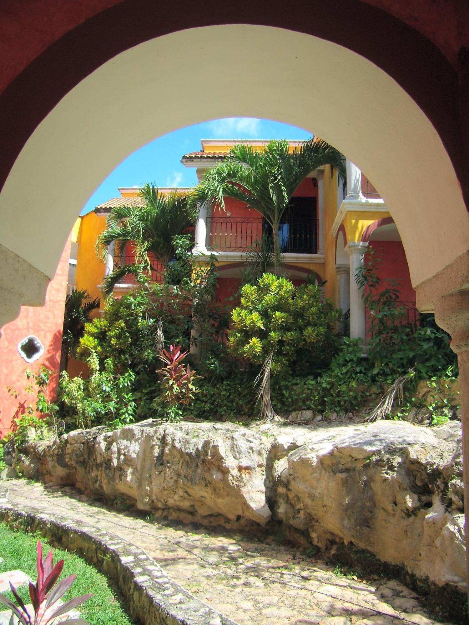 Ecotel Quinta Regia Valladolid (Yucatan)