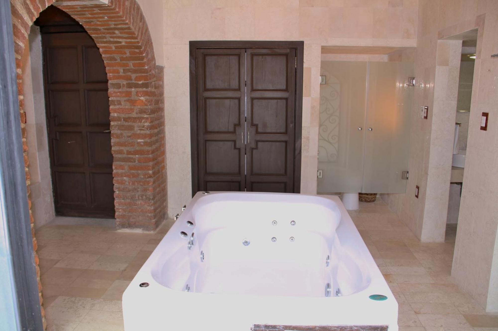 Hacienda Vista Hermosa 5* Tequesquitengo