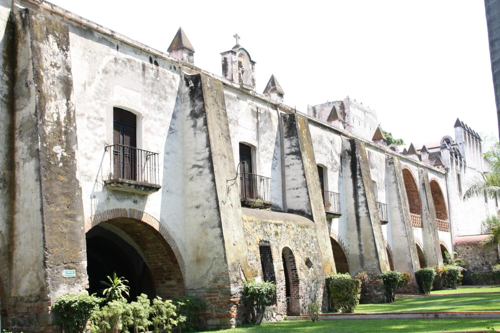 Hacienda Vista Hermosa 5*