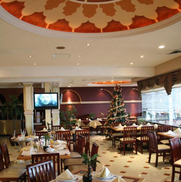 Grand Royal Hotel 3*