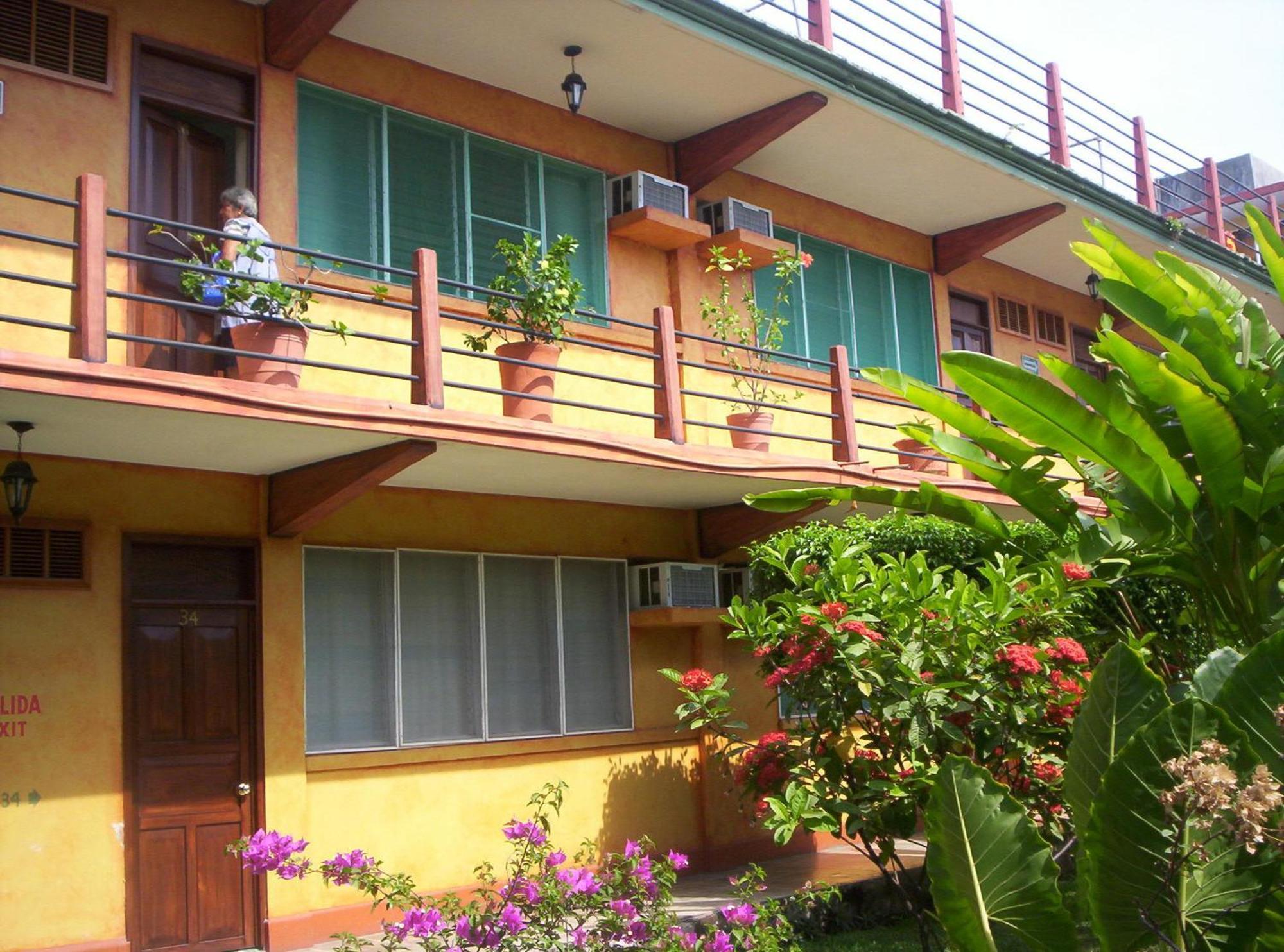 Fenix Hotel 3*