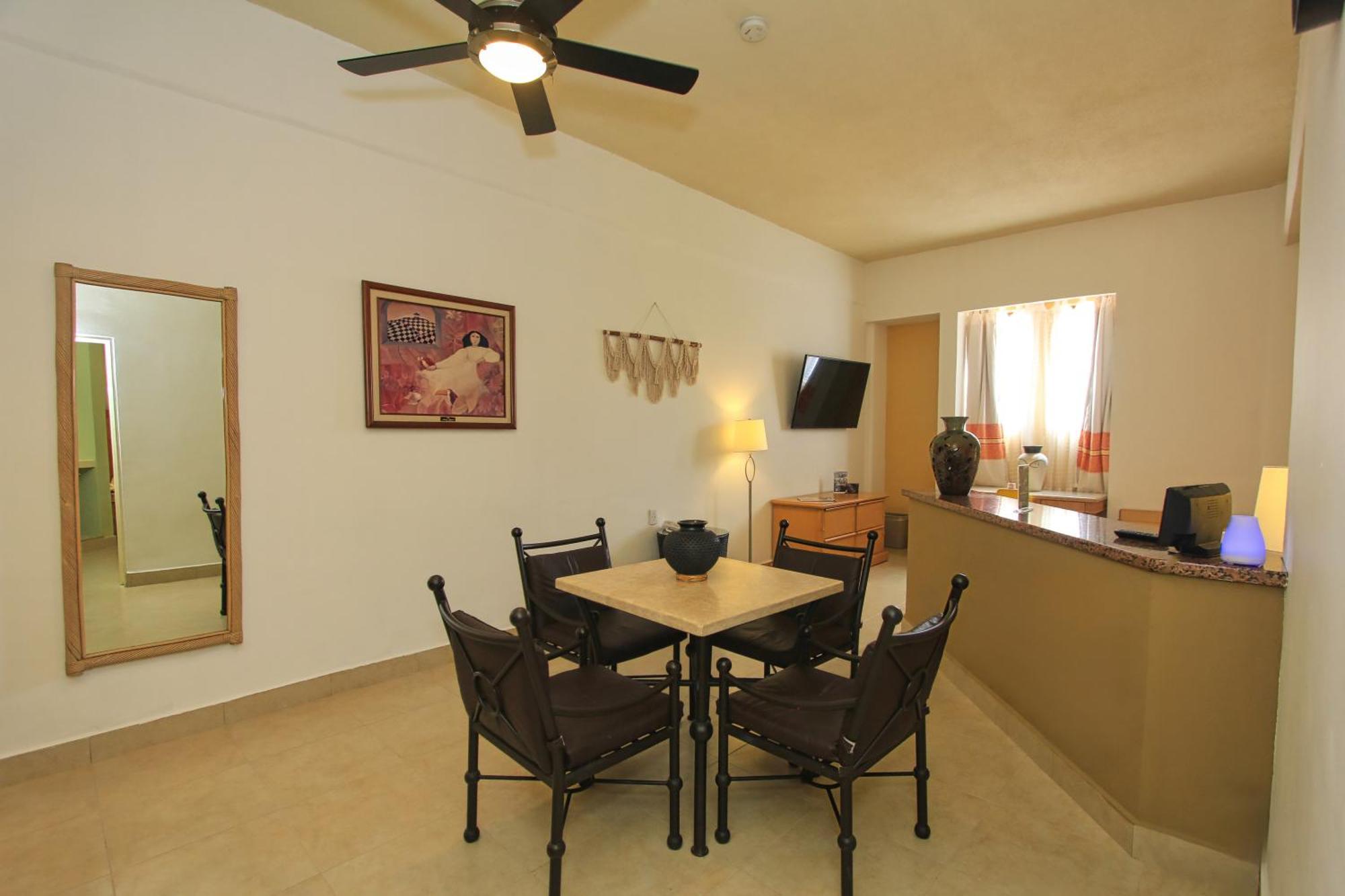 Binniguenda & Club Resort Huatulco