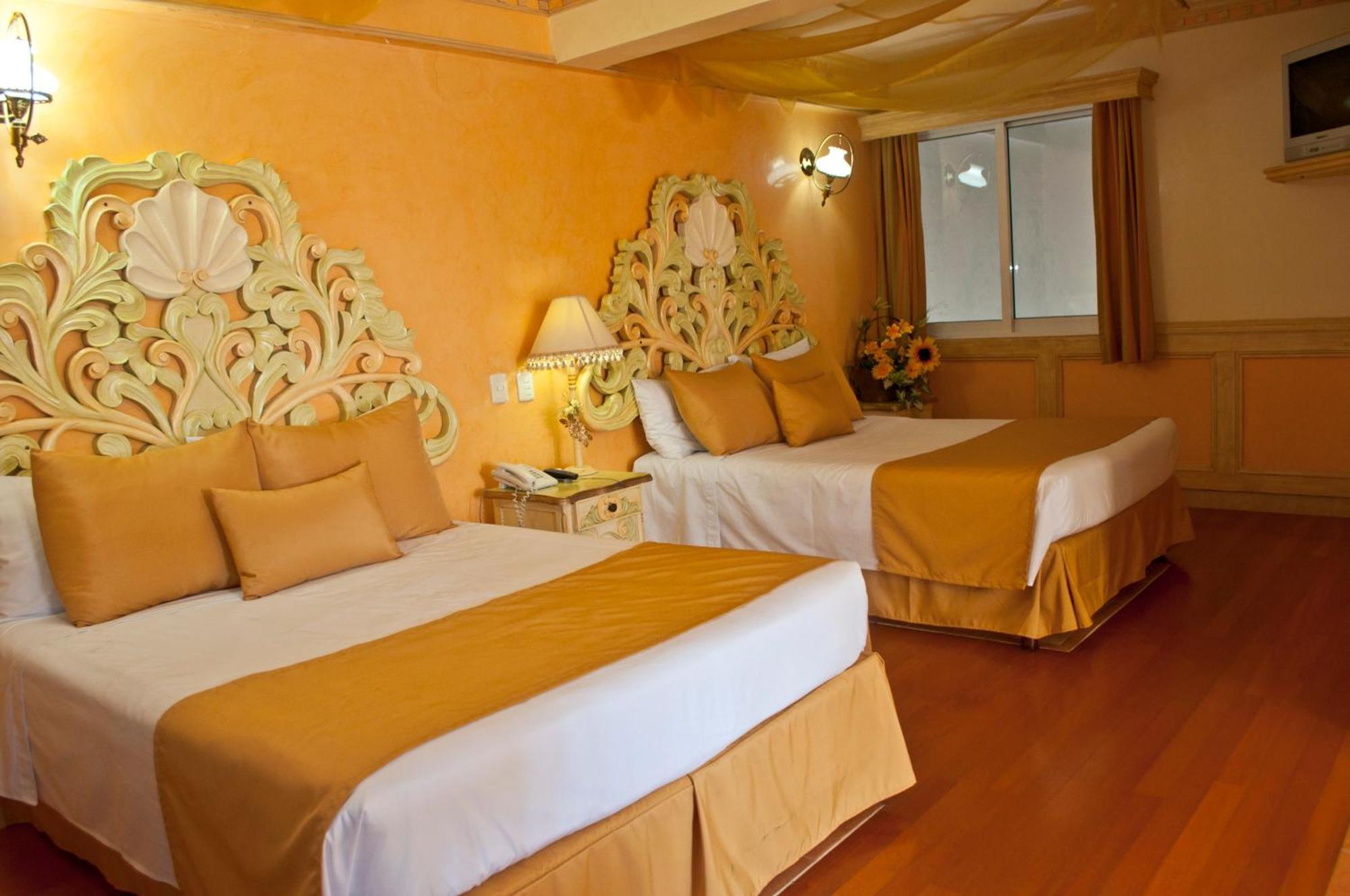 Hotel Margaritas Plaza Cristal