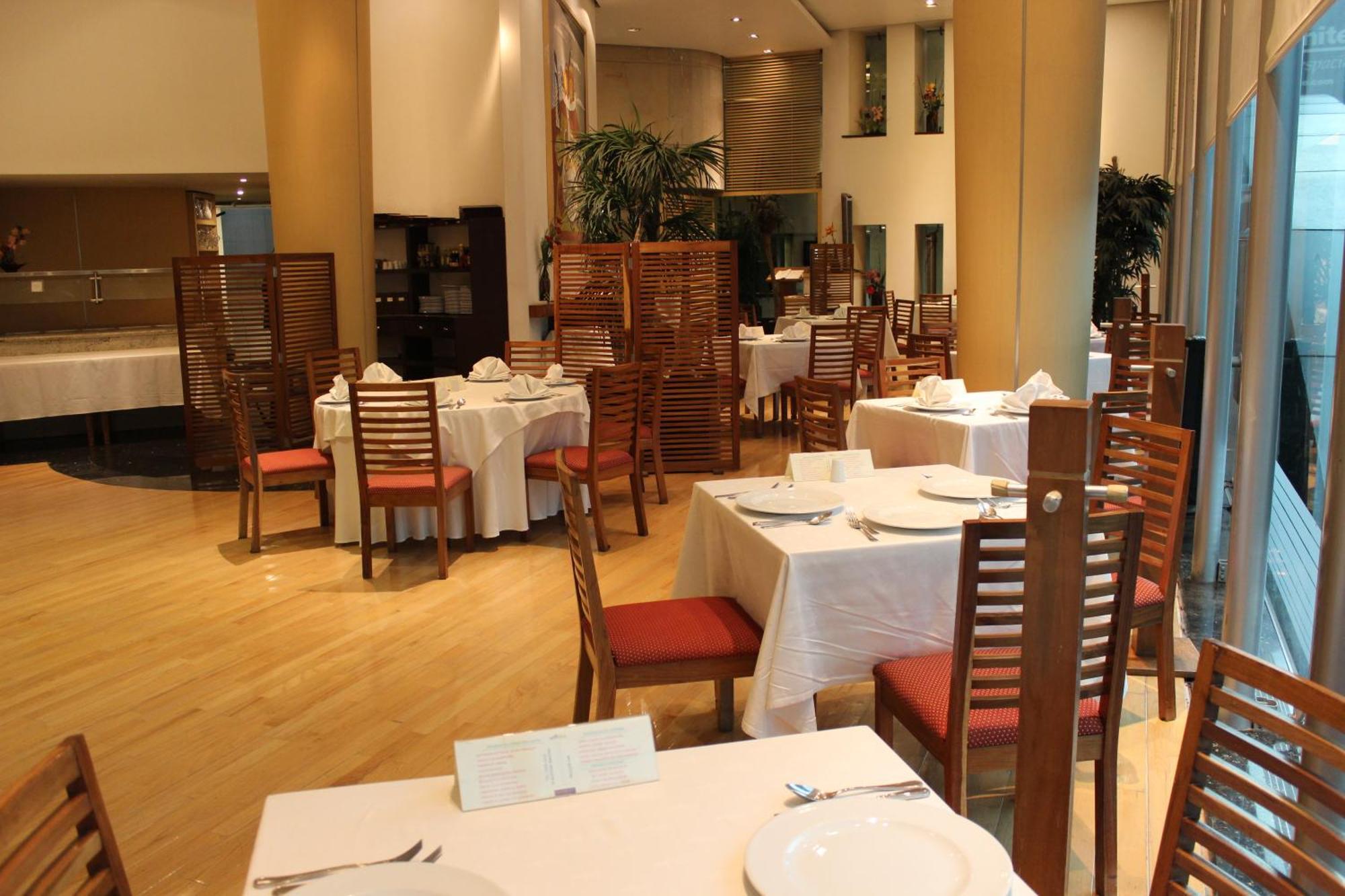 Scala Magna 4* Mexico City