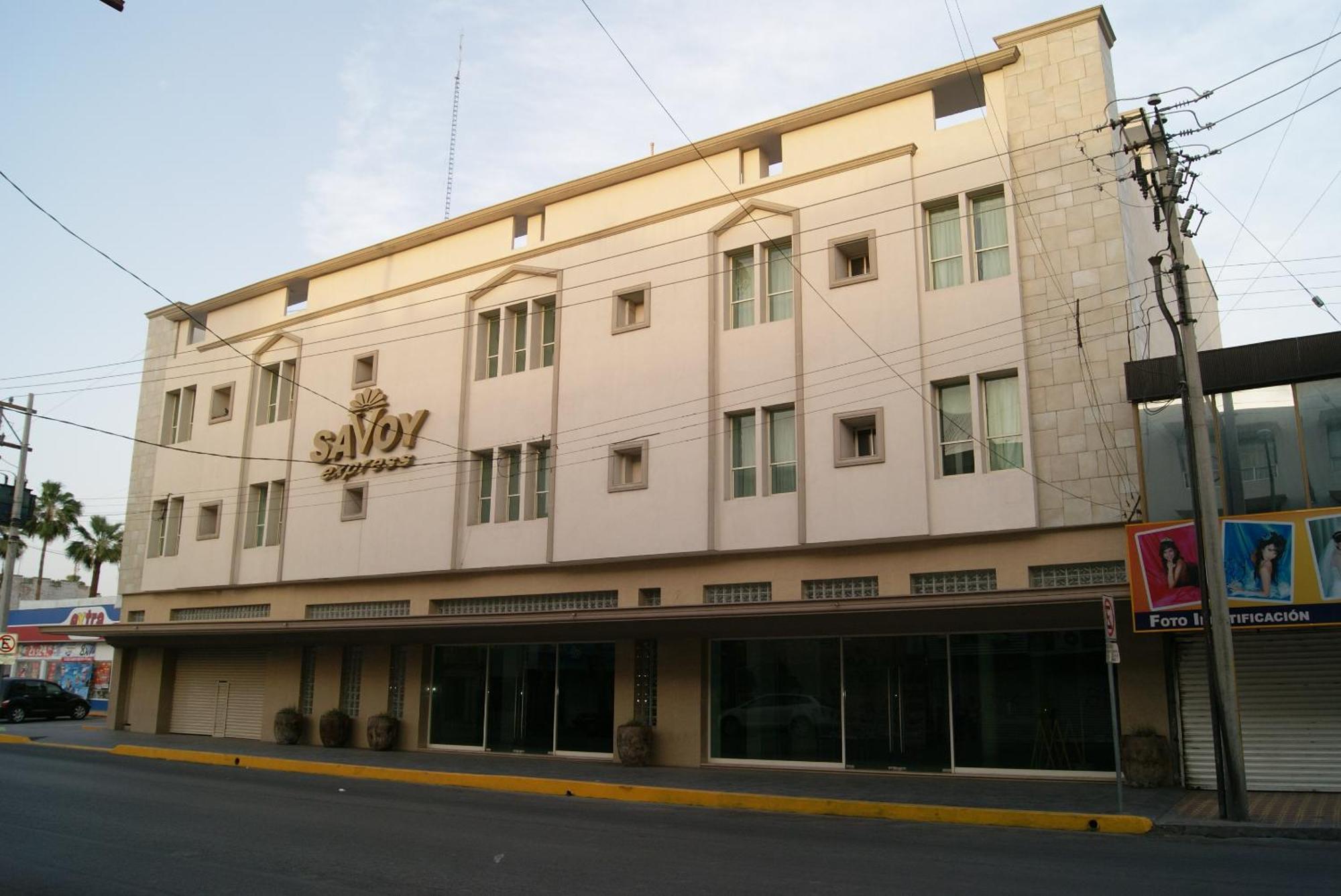 Savoy Express Hotel 3*