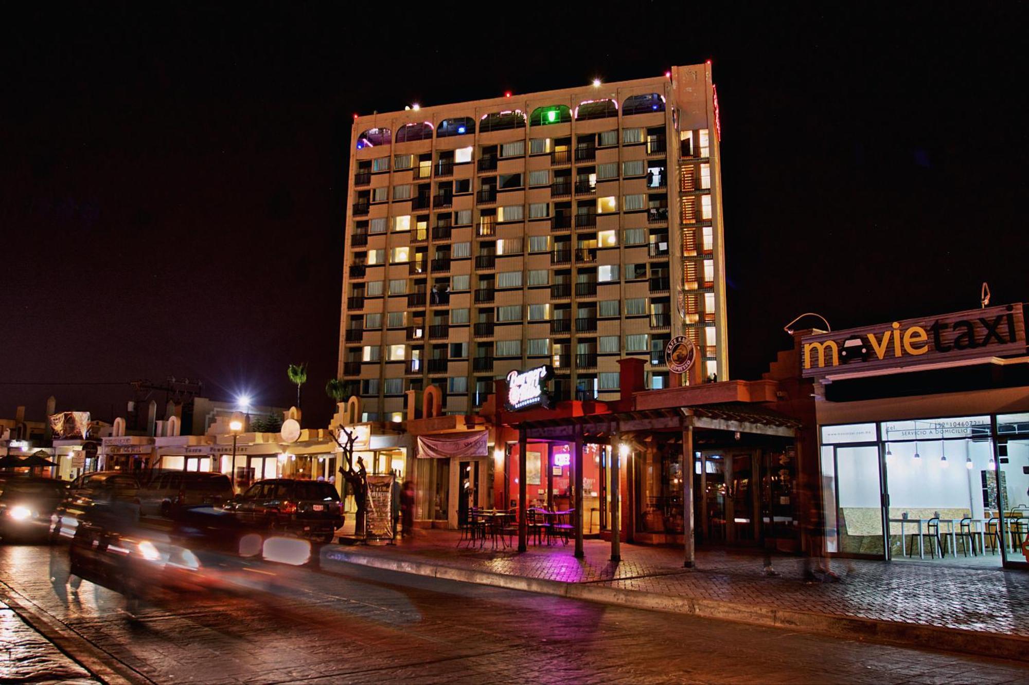 Marina Hotel 3*