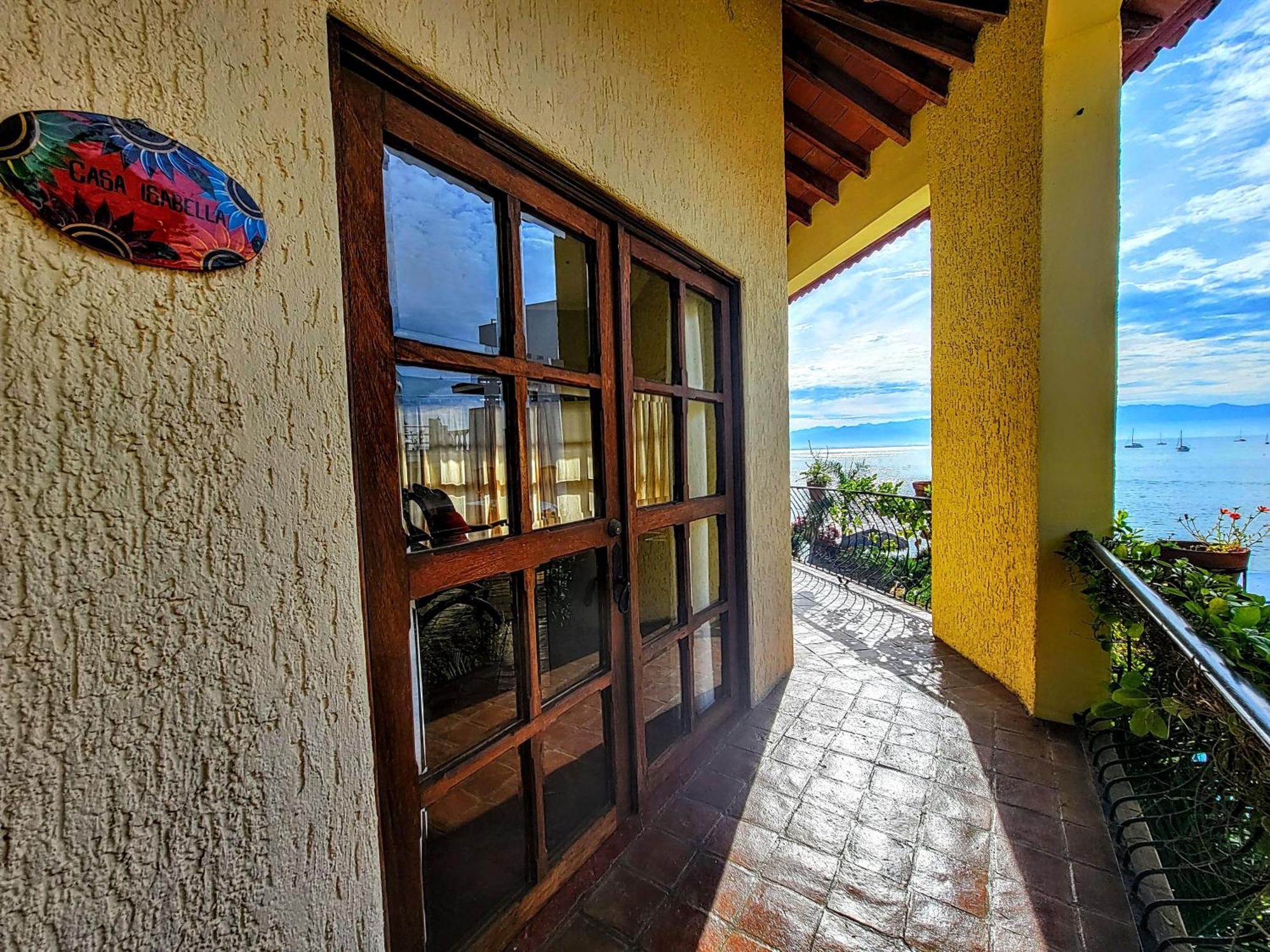 Jardin Del Mar La Cruz de Huanacaxtle