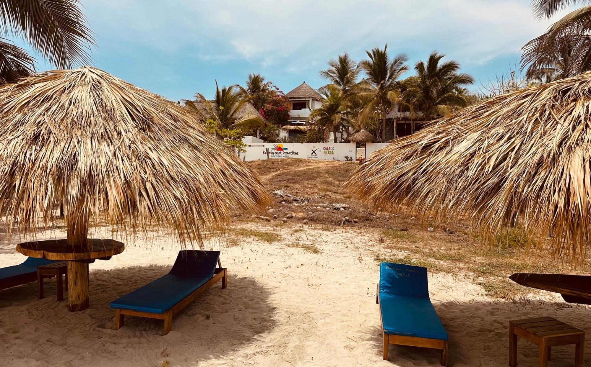Bed & Breakfast Beachfront Paradise Boutique Agua Blanca