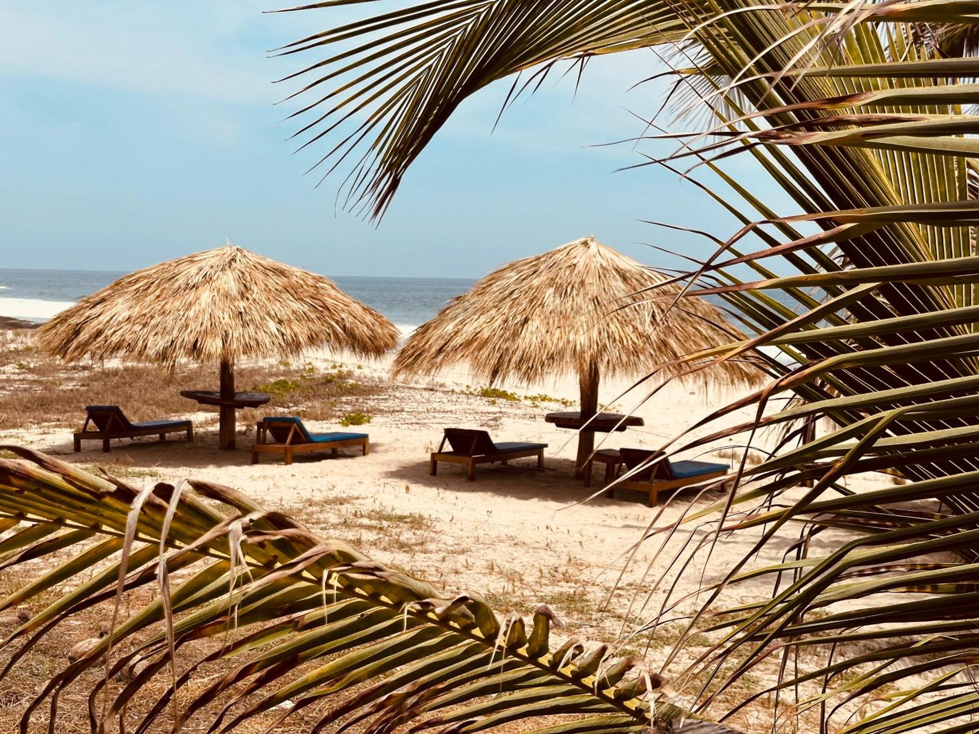 Bed & Breakfast Beachfront Paradise Boutique Agua Blanca