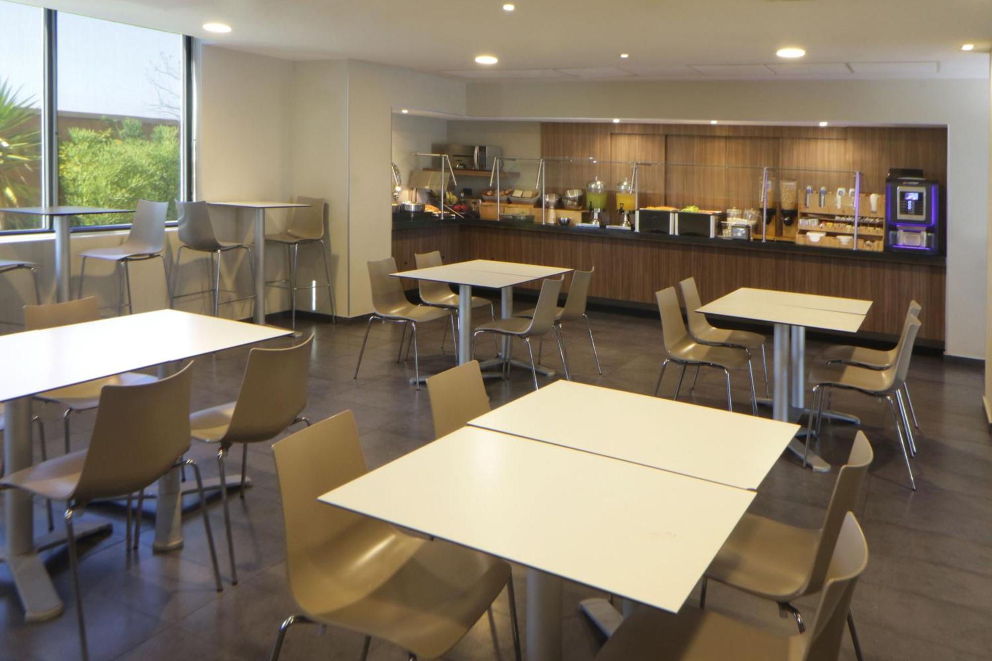 Express By Marriott Hotel