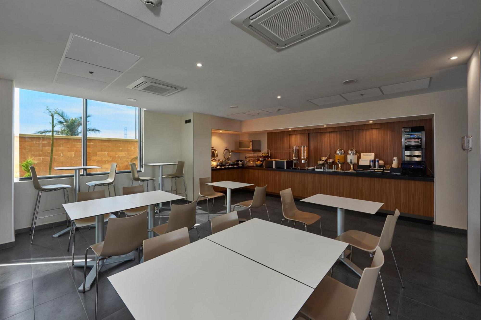 Express By Marriott Rosarito