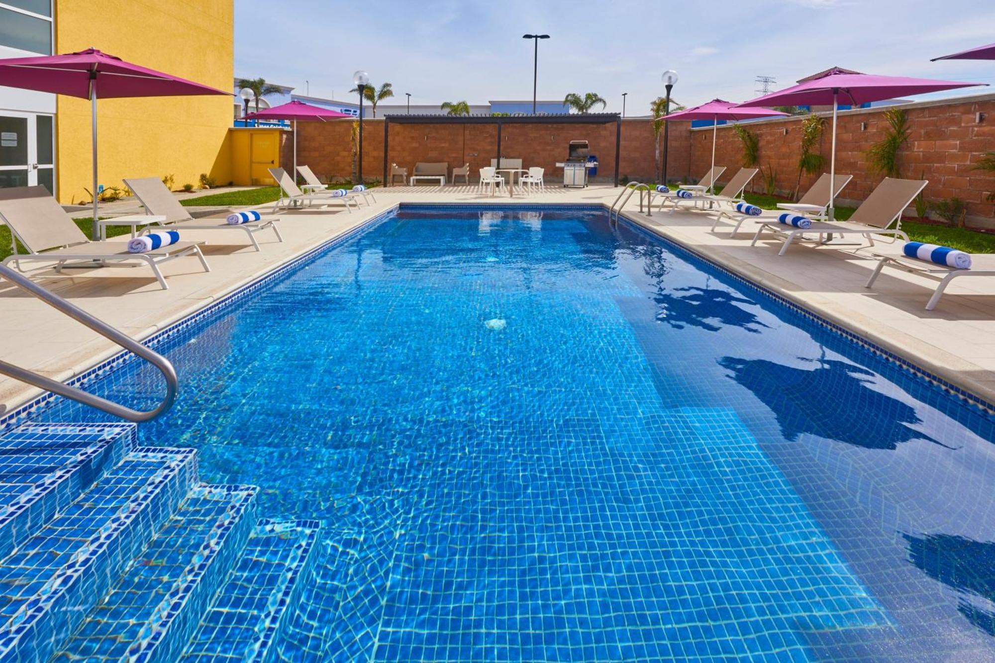 Hotel Express By Marriott 4*