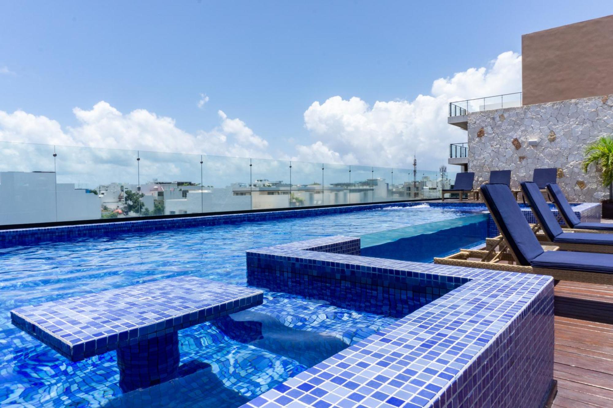 Lunada Condo By Bvr * Playa del Carmen