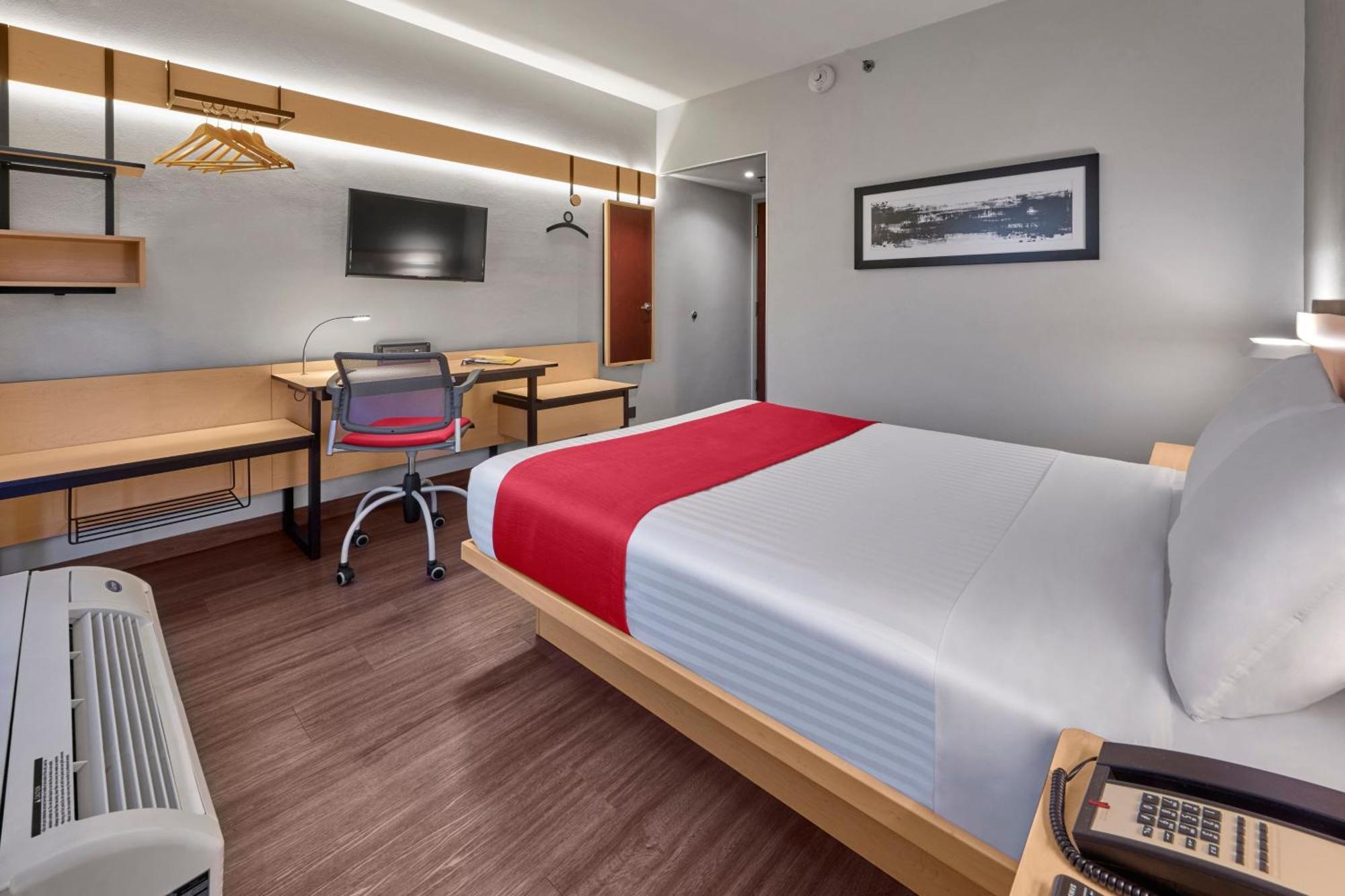 City Express By Marriott Chihuahua Hotel 4*