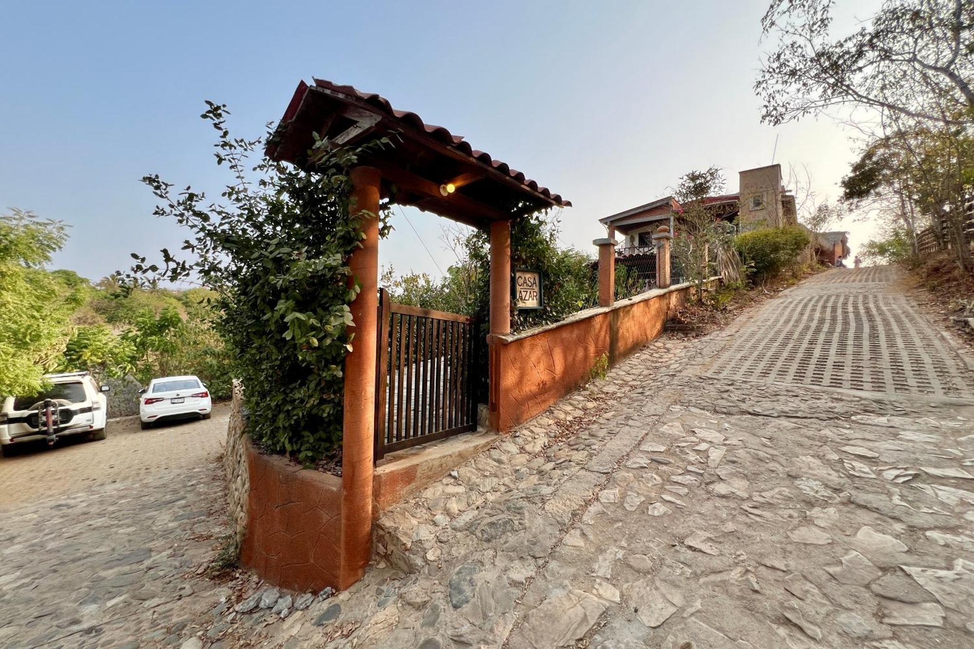 Casa Azar Hotel