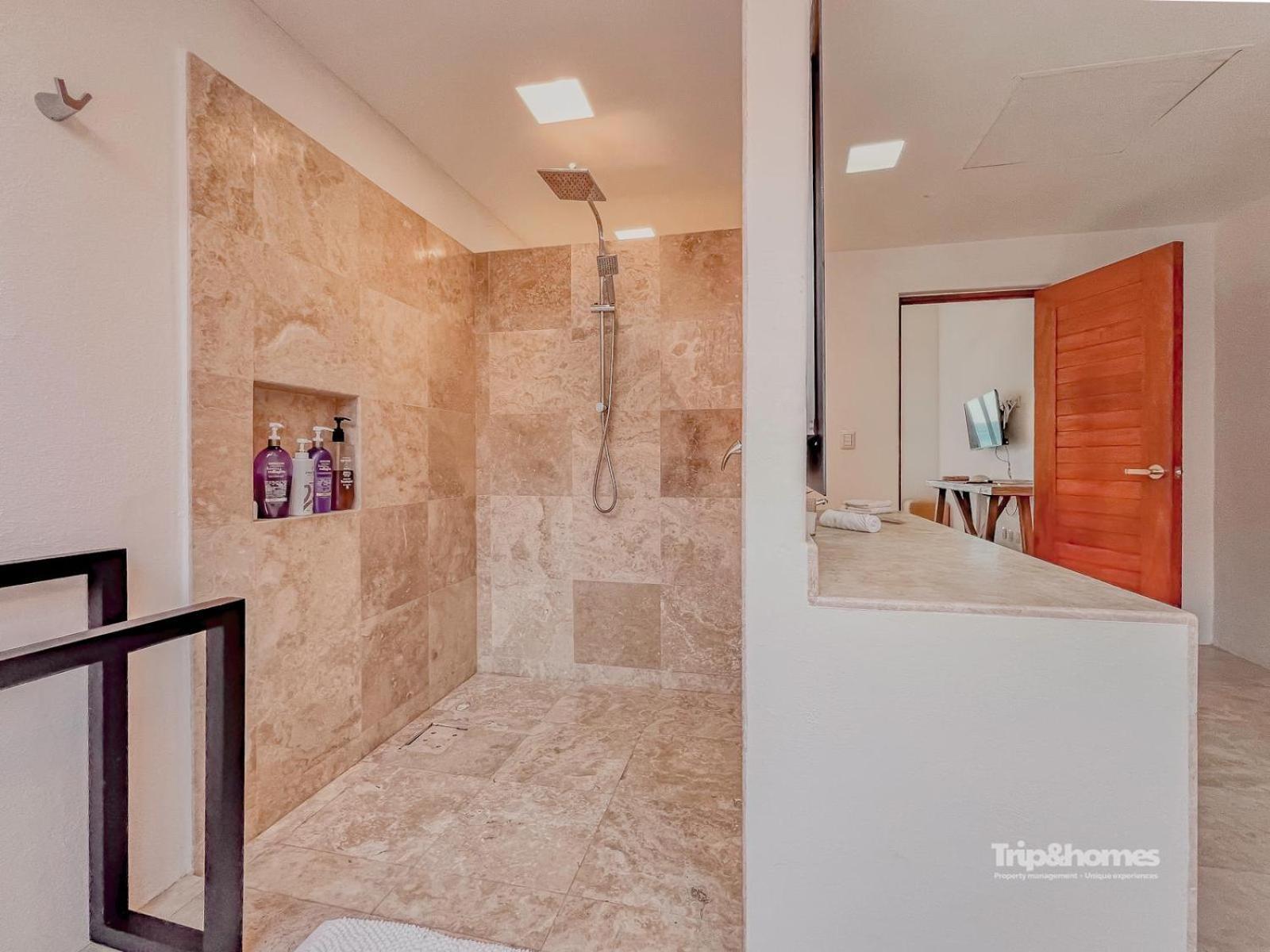 Villa Puerta Cortes Lux 3br 3ba With View Includes Club & Golf Cart
