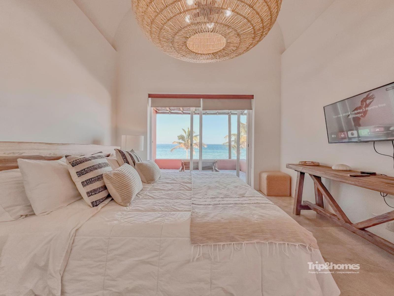 Puerta Cortes Lux 3br 3ba With View Includes Club & Golf Cart Villa