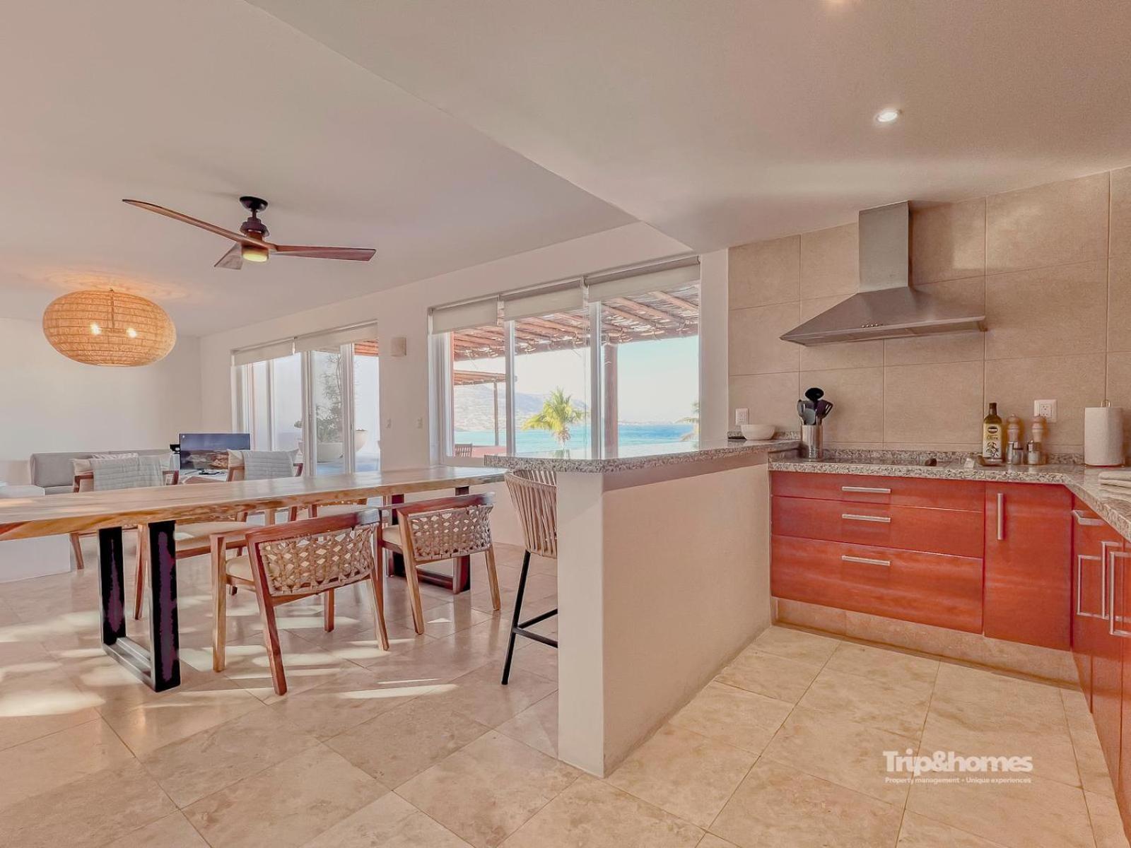 Puerta Cortes Lux 3br 3ba With View Includes Club & Golf Cart Villa