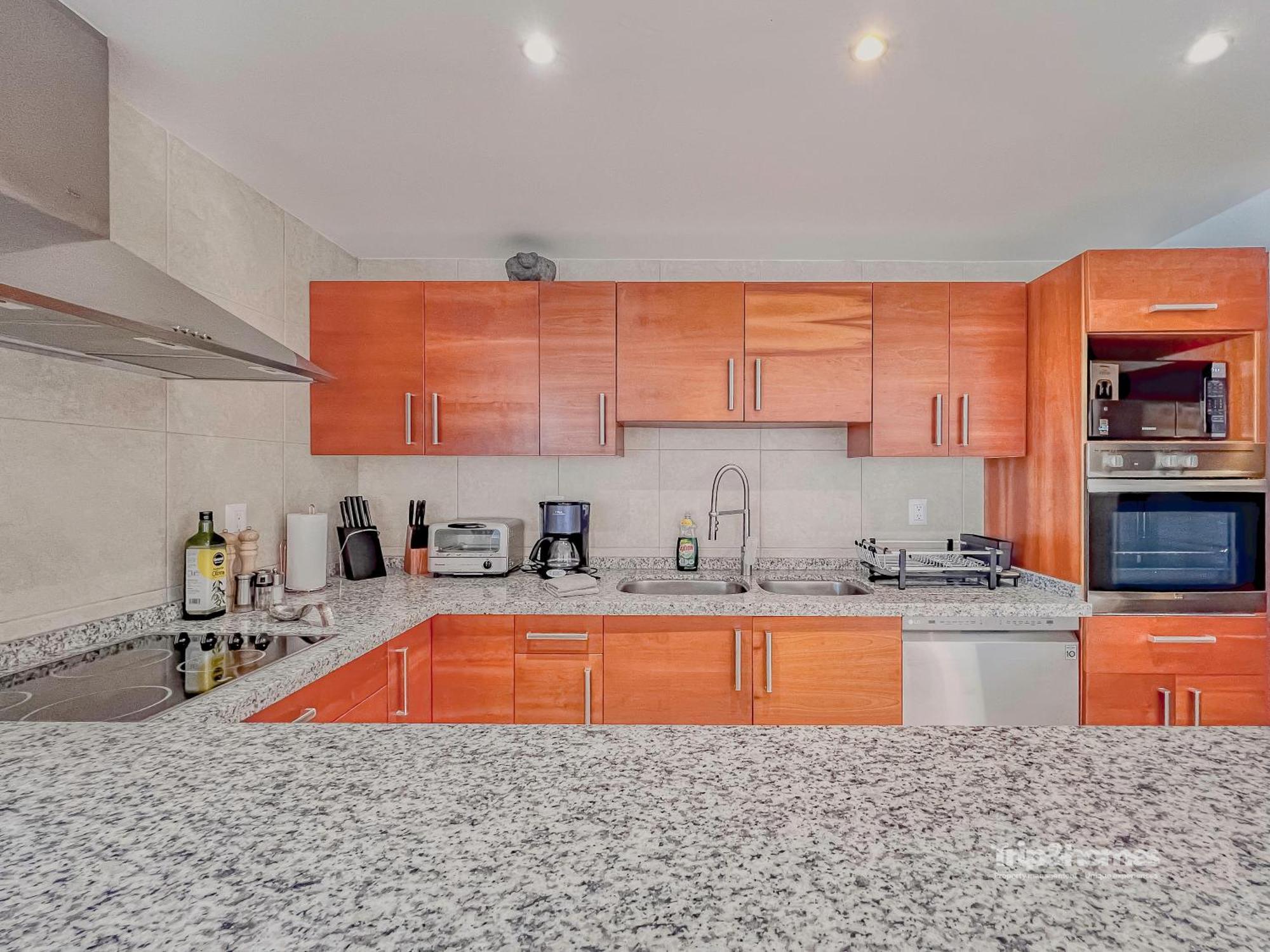 Puerta Cortes Lux 3br 3ba With View Includes Club & Golf Cart Villa