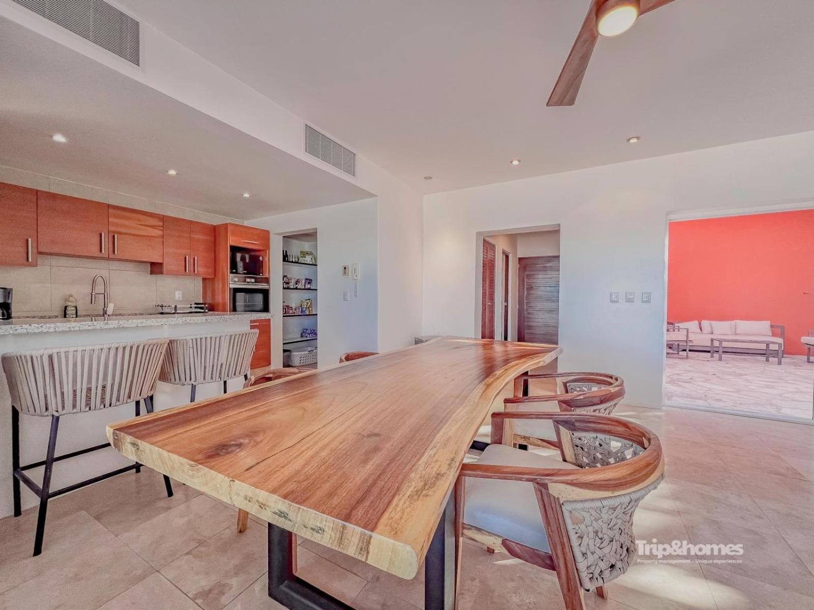 Puerta Cortes Lux 3br 3ba With View Includes Club & Golf Cart Villa *