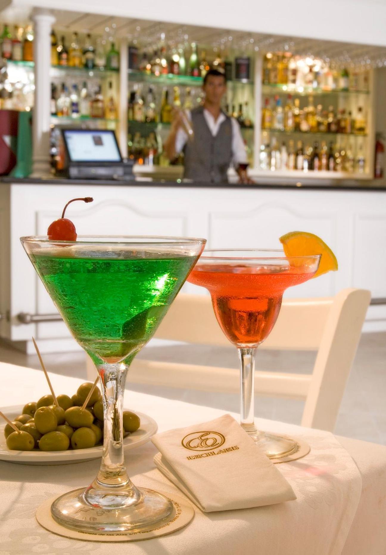 Excelaris Grand Conventions & 5*