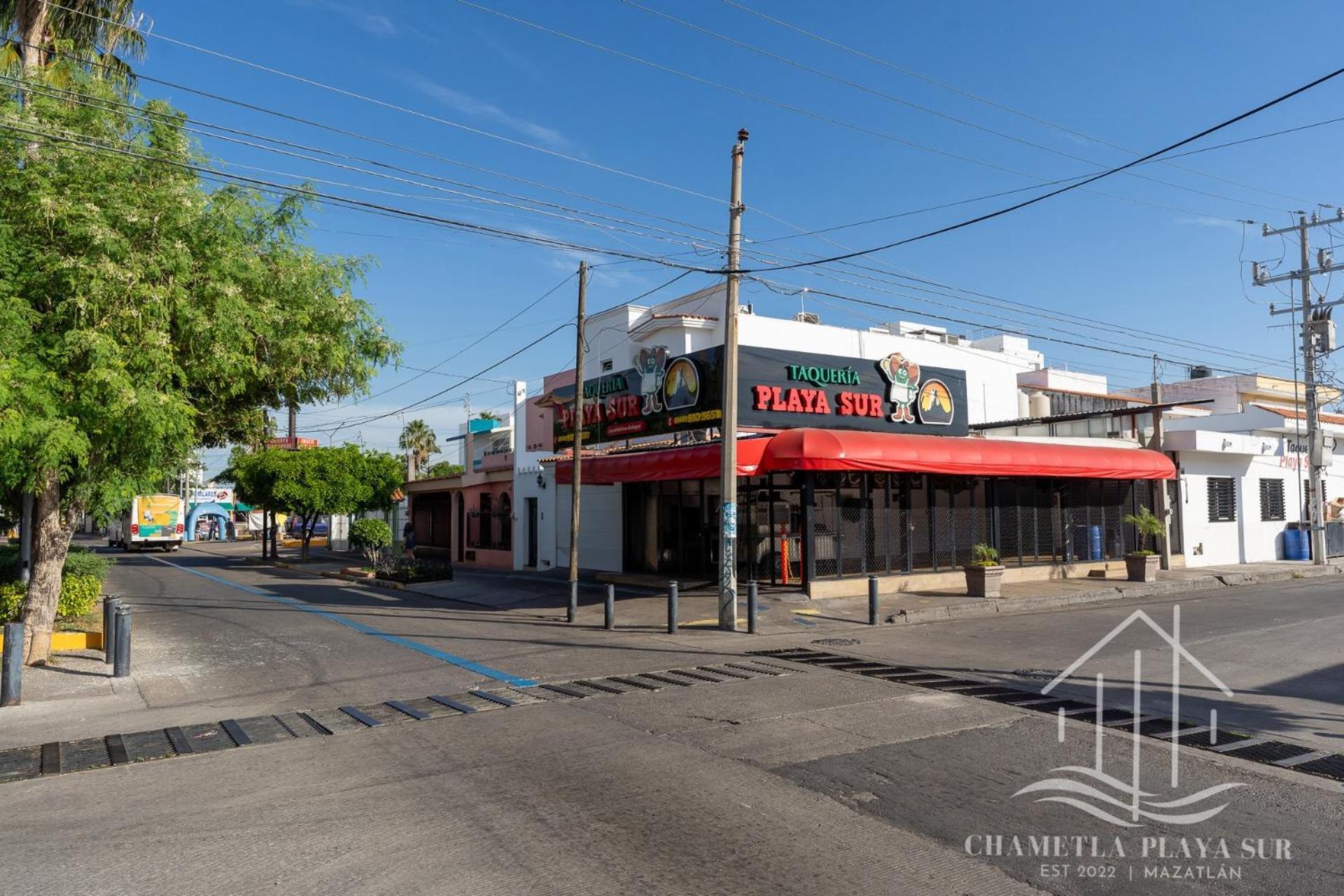 New & Comfy, 5 Star Area, Walk 2 Beach, Pool, Views, King Bed * Mazatlan