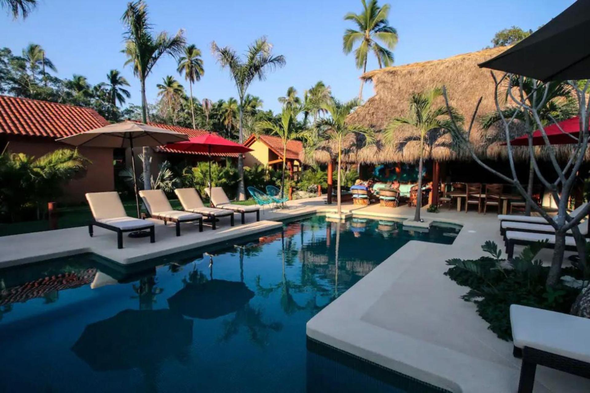 Luxury tent Luxury Cerca A La Playa Zihuatanejo Mexico *