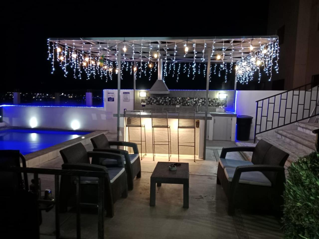 Alberca Caliente, Heated Pool House With The View