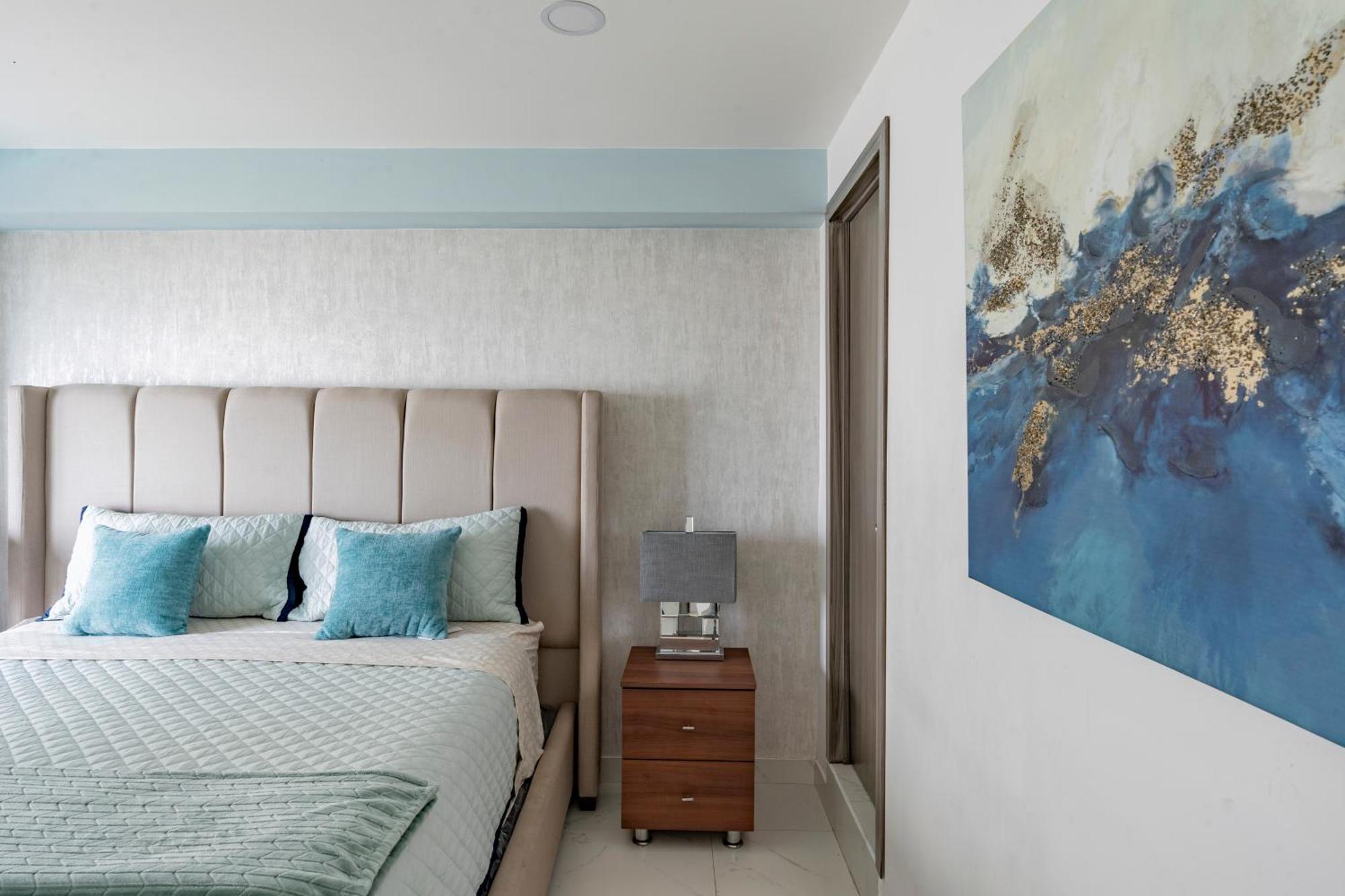 Paradise Luxury Views Here *