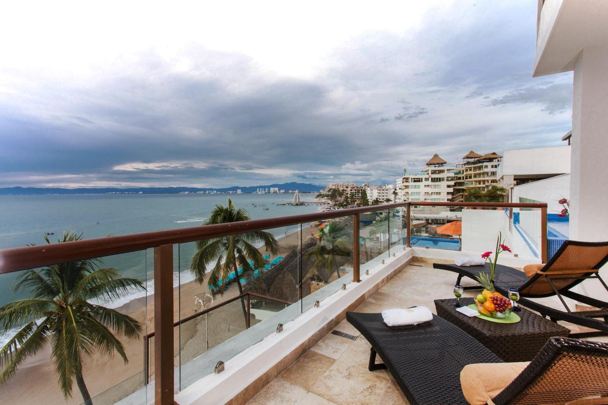 Aparthotel Vallarta Shores 4*